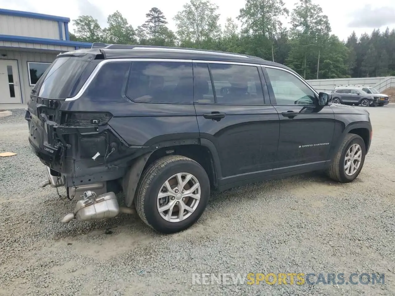 3 Photograph of a damaged car 1C4RJKBGXM8104285 JEEP GRAND CHER 2021
