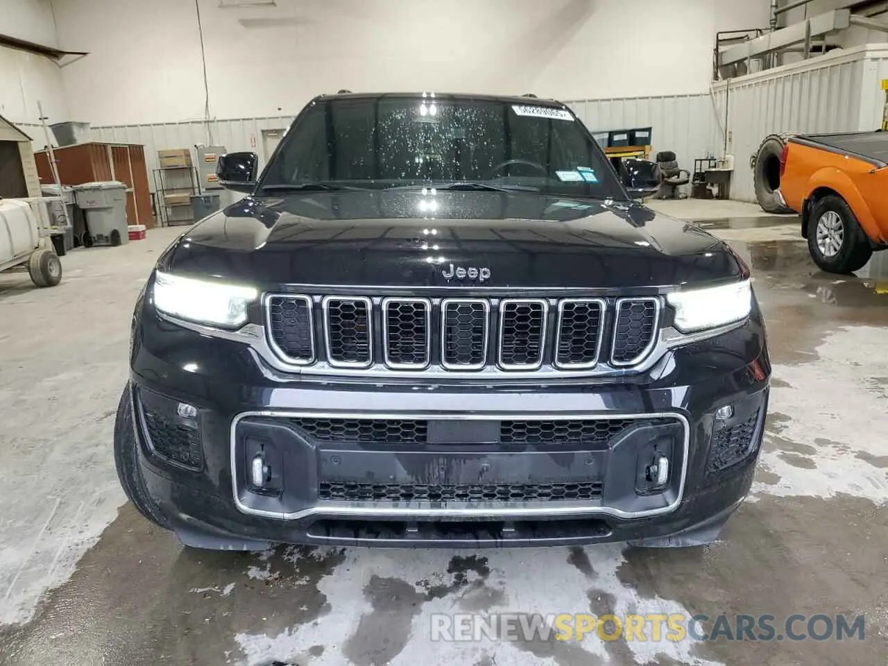 5 Photograph of a damaged car 1C4RJKDG0M8120279 JEEP GRAND CHER 2021