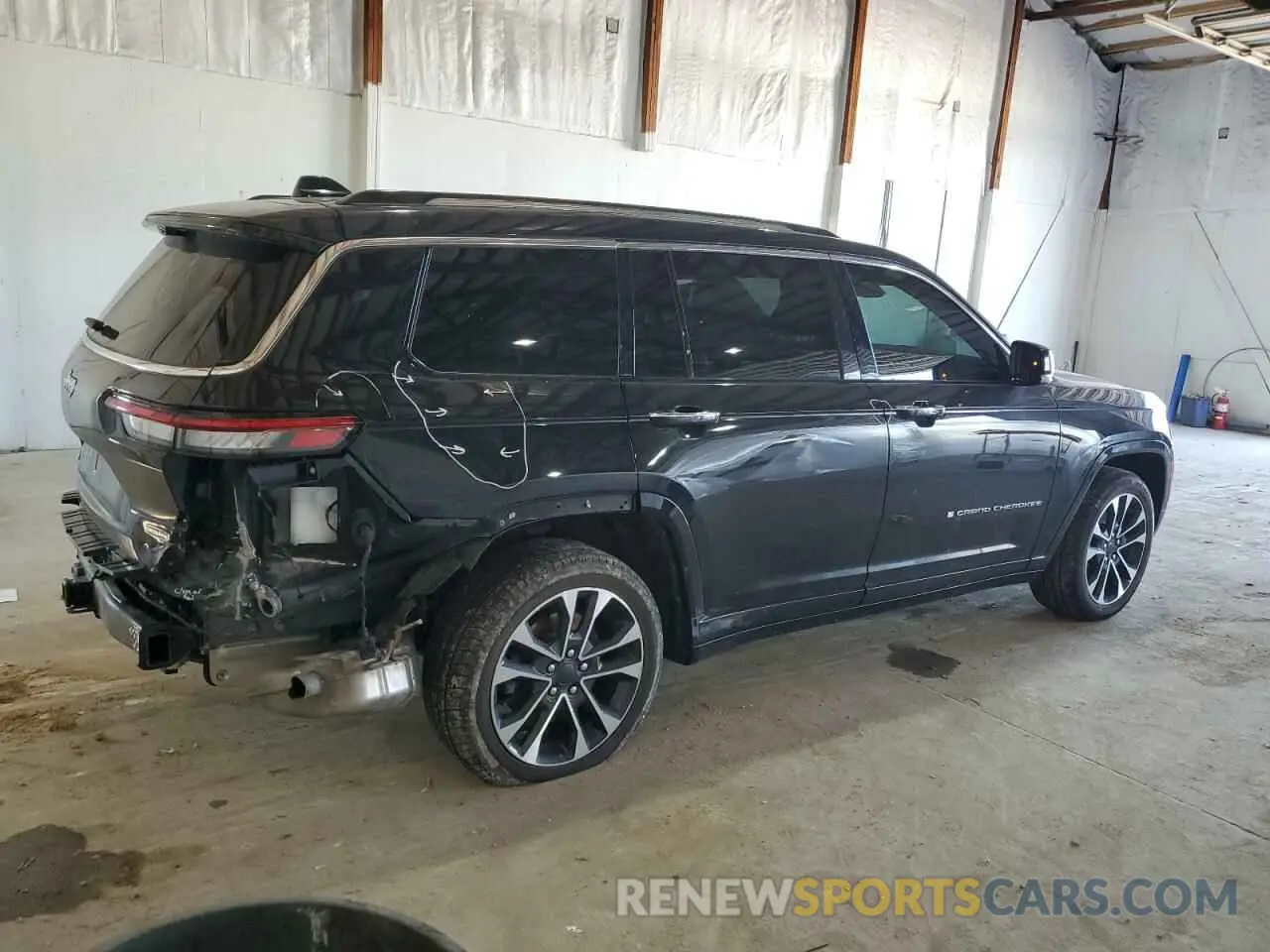 3 Photograph of a damaged car 1C4RJKDG8M8159542 JEEP GRAND CHER 2021