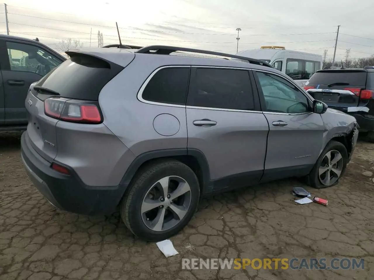 3 Photograph of a damaged car 1C4PJMDX6ND518284 JEEP GRAND CHER 2022