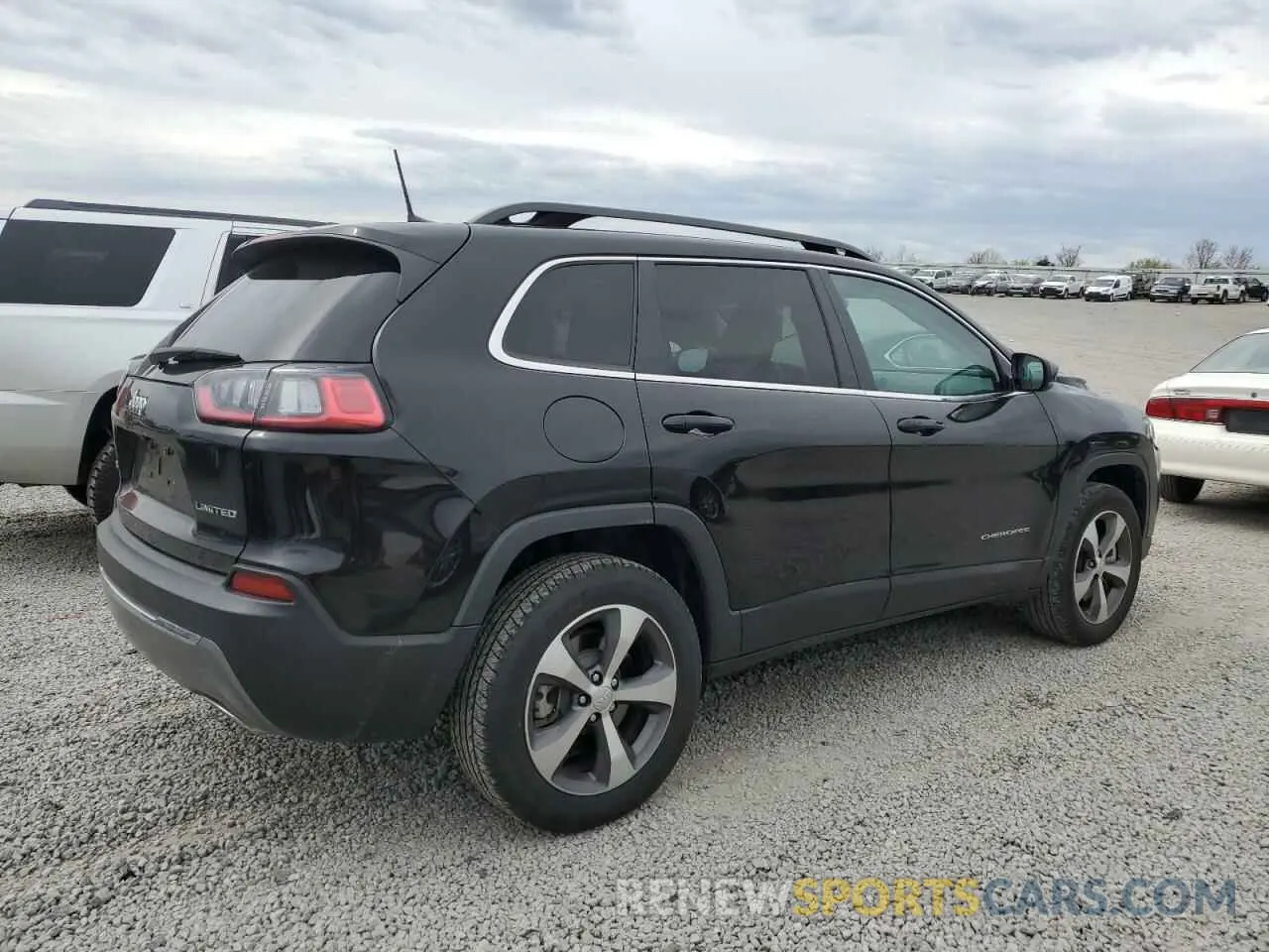 3 Photograph of a damaged car 1C4PJMDXXND514786 JEEP GRAND CHER 2022