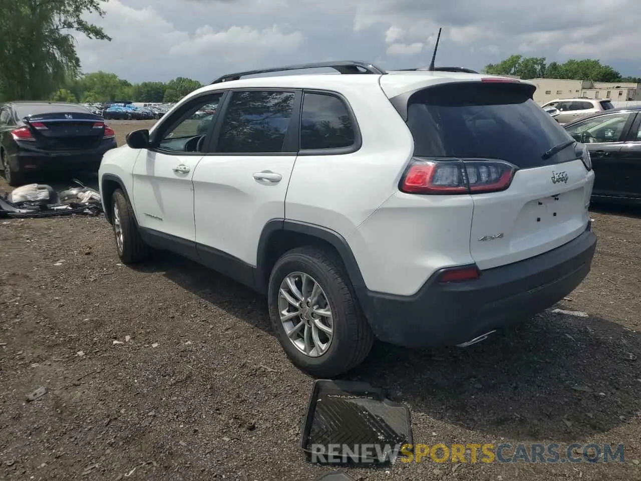 2 Photograph of a damaged car 1C4PJMMX1ND530147 JEEP GRAND CHER 2022