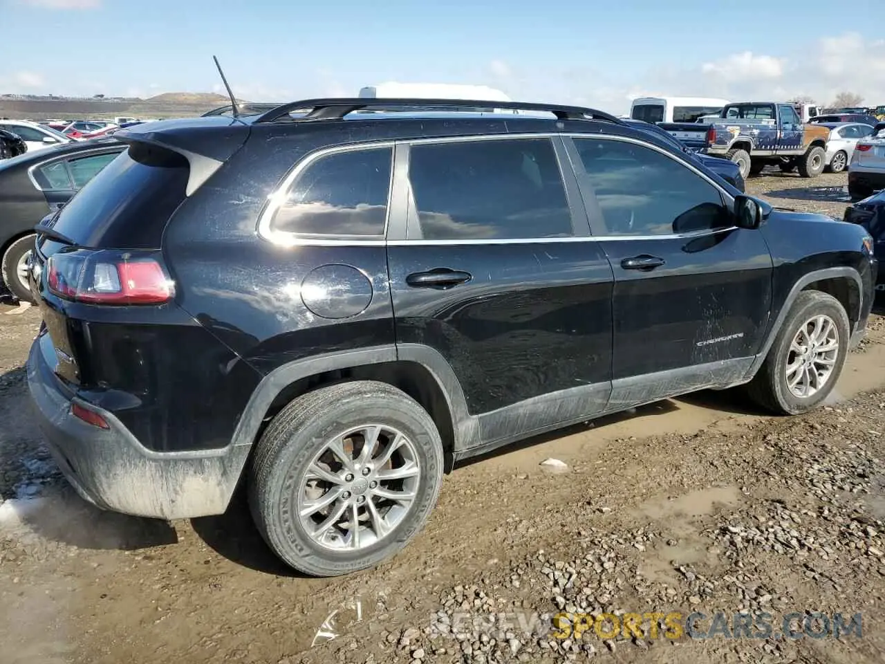 3 Photograph of a damaged car 1C4PJMMX5ND517918 JEEP GRAND CHER 2022