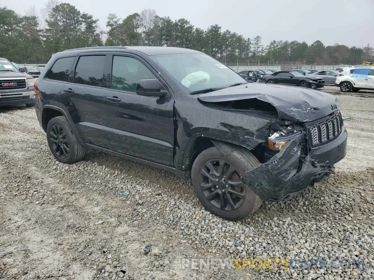 4 Photograph of a damaged car 1C4RJFAG2NC115613 JEEP GRAND CHER 2022