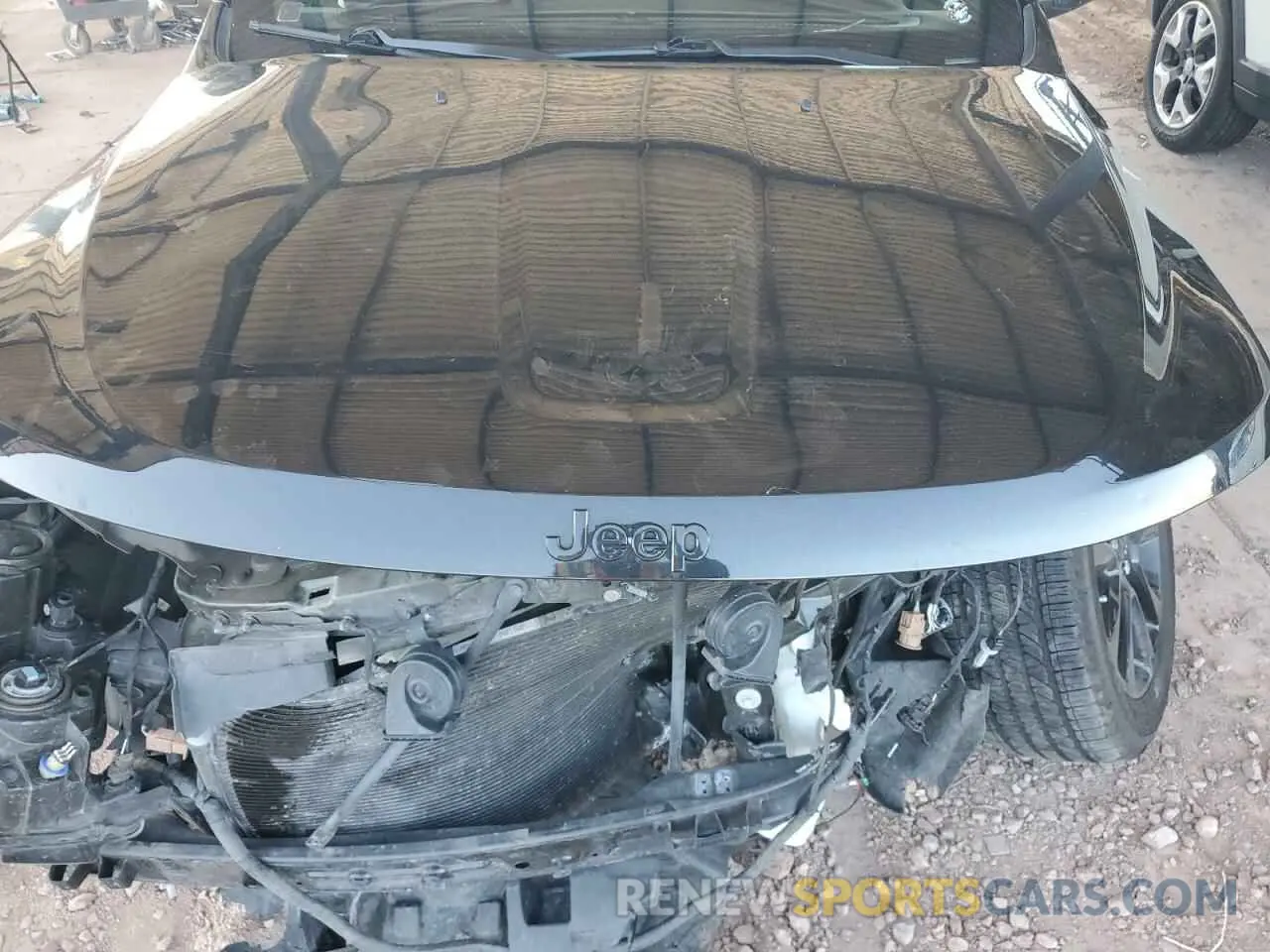 13 Photograph of a damaged car 1C4RJFAG7NC118510 JEEP GRAND CHER 2022
