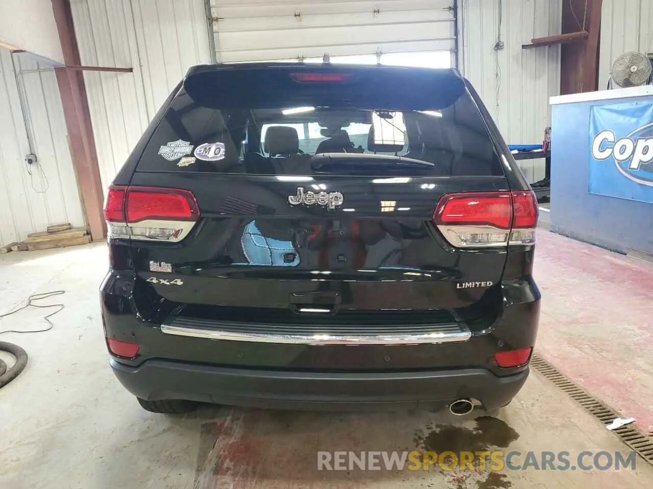 6 Photograph of a damaged car 1C4RJFBG1NC165949 JEEP GRAND CHER 2022