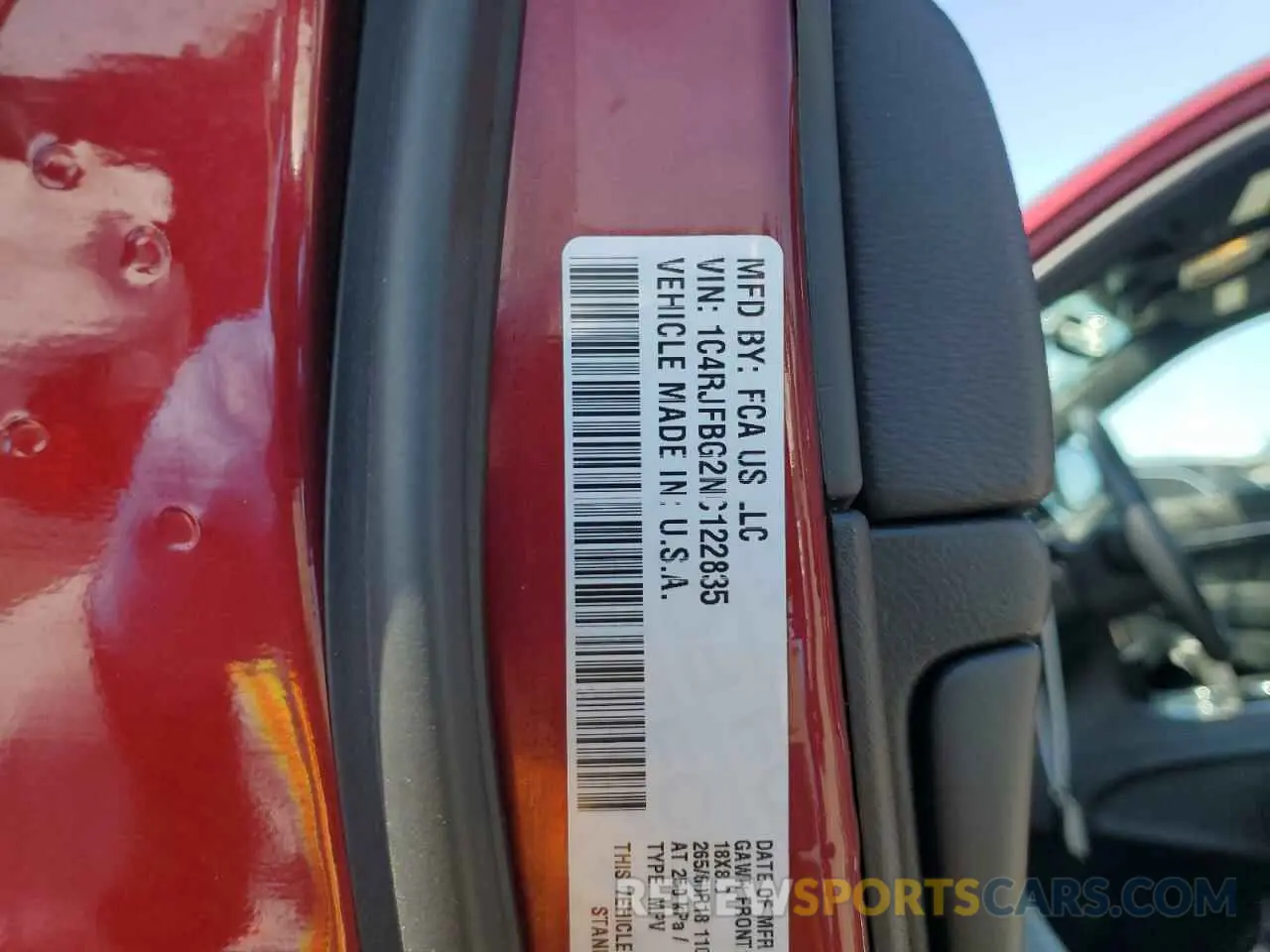 12 Photograph of a damaged car 1C4RJFBG2NC122835 JEEP GRAND CHER 2022