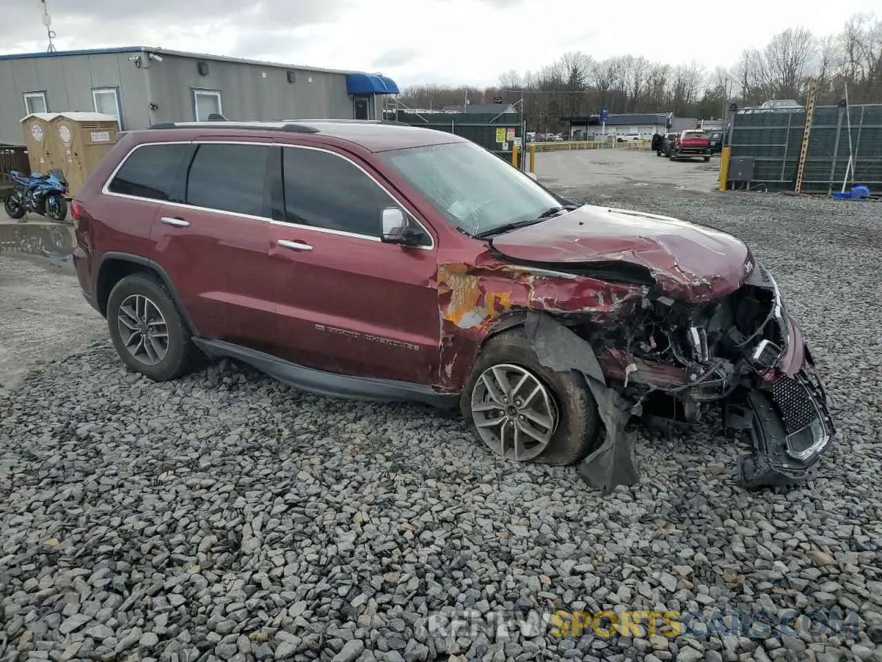 4 Photograph of a damaged car 1C4RJFBG3NC117613 JEEP GRAND CHER 2022