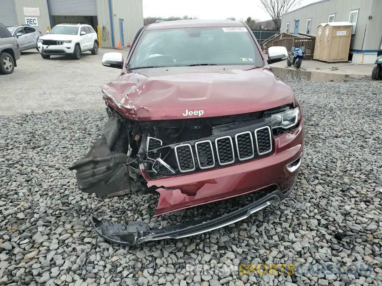 5 Photograph of a damaged car 1C4RJFBG3NC117613 JEEP GRAND CHER 2022