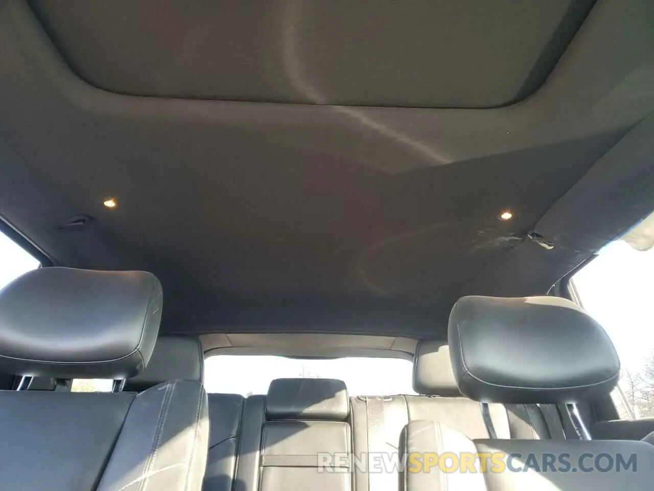 10 Photograph of a damaged car 1C4RJFBGXNC165447 JEEP GRAND CHER 2022