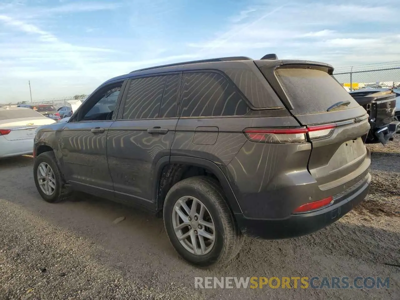 2 Photograph of a damaged car 1C4RJGAG6N8600569 JEEP GRAND CHER 2022