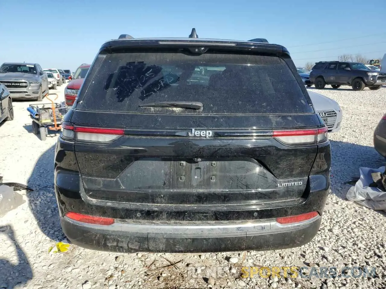 6 Photograph of a damaged car 1C4RJGBG7N8608386 JEEP GRAND CHER 2022
