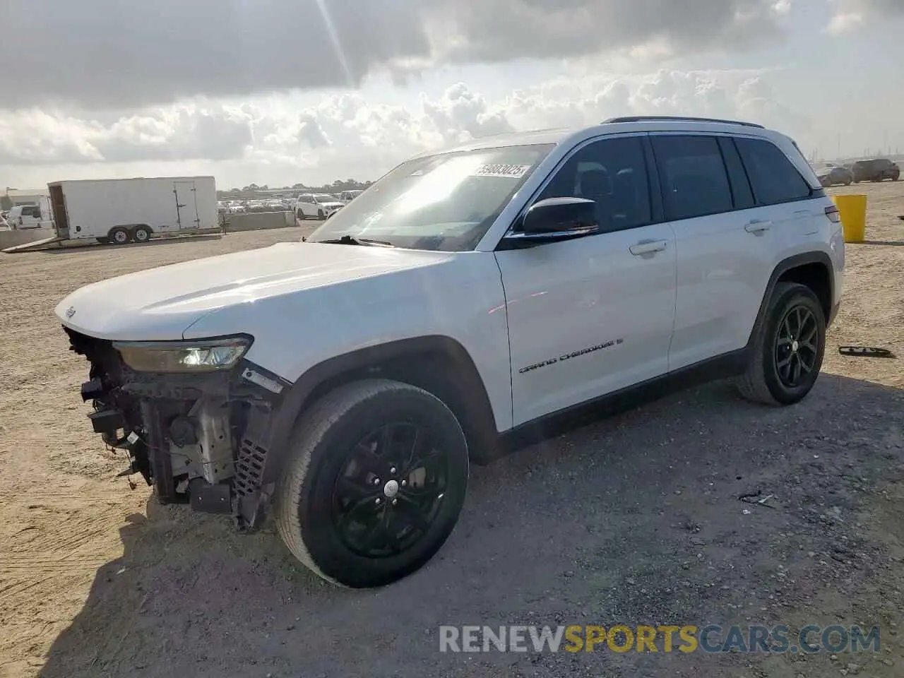 1 Photograph of a damaged car 1C4RJHBG9N8557897 JEEP GRAND CHER 2022