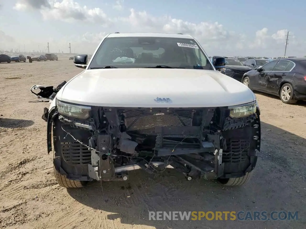 5 Photograph of a damaged car 1C4RJHBG9N8557897 JEEP GRAND CHER 2022