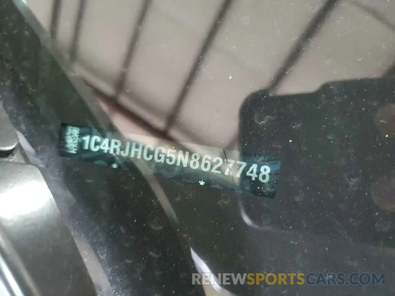 13 Photograph of a damaged car 1C4RJHCG5N8627748 JEEP GRAND CHER 2022