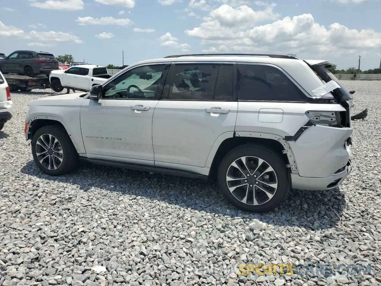 2 Photograph of a damaged car 1C4RJHDG5N8592904 JEEP GRAND CHER 2022