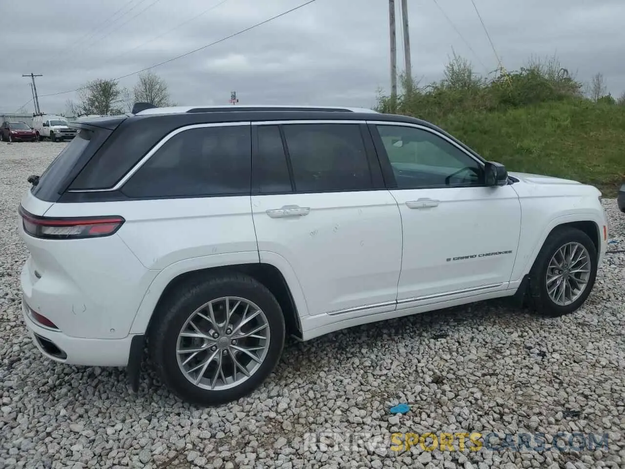 3 Photograph of a damaged car 1C4RJHEG1N8576763 JEEP GRAND CHER 2022