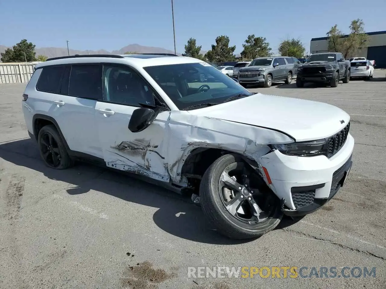 4 Photograph of a damaged car 1C4RJKAG2N8517952 JEEP GRAND CHER 2022