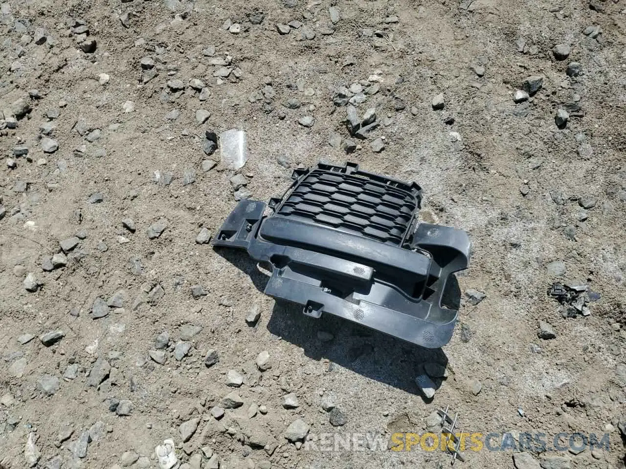 13 Photograph of a damaged car 1C4RJKAGXN8565540 JEEP GRAND CHER 2022