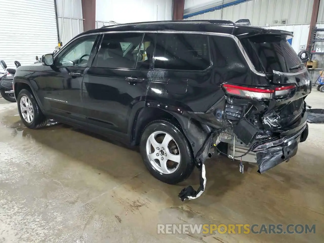 2 Photograph of a damaged car 1C4RJKBG3N8610557 JEEP GRAND CHER 2022