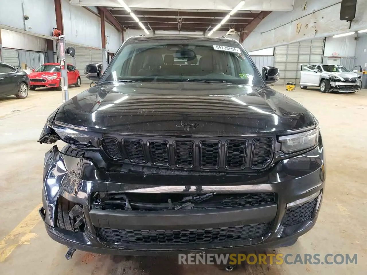 5 Photograph of a damaged car 1C4RJKBG4N8564561 JEEP GRAND CHER 2022