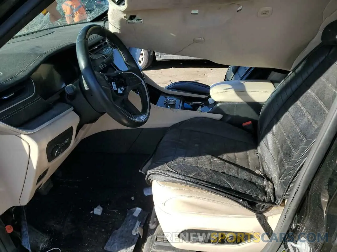 7 Photograph of a damaged car 1C4RJKBG5N8515336 JEEP GRAND CHER 2022