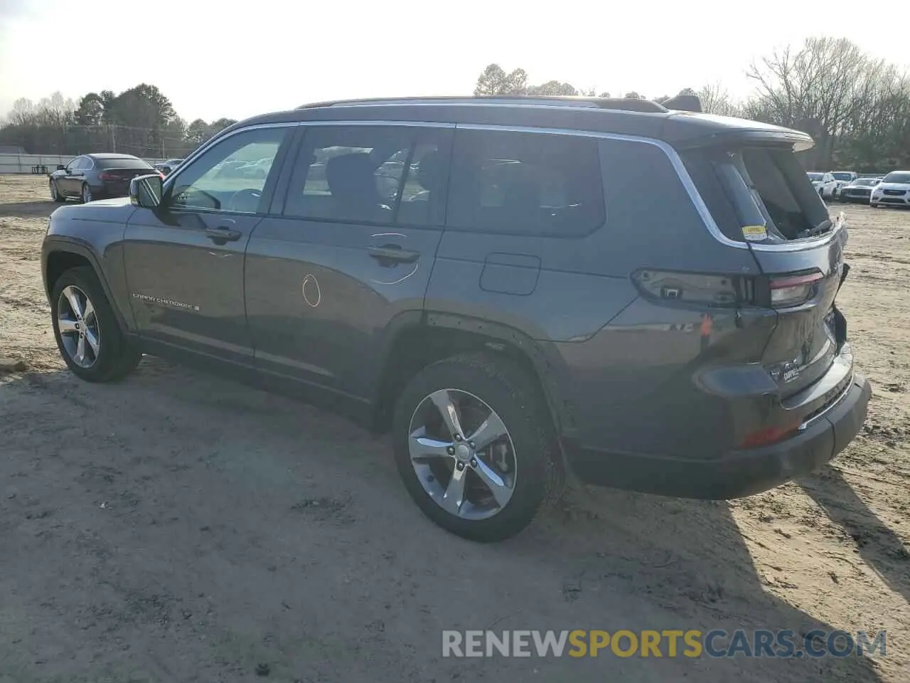 2 Photograph of a damaged car 1C4RJKBG7N8506346 JEEP GRAND CHER 2022