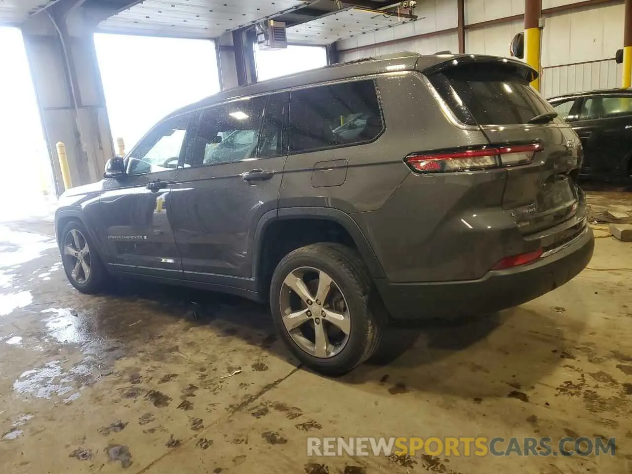 2 Photograph of a damaged car 1C4RJKBG7N8547138 JEEP GRAND CHER 2022