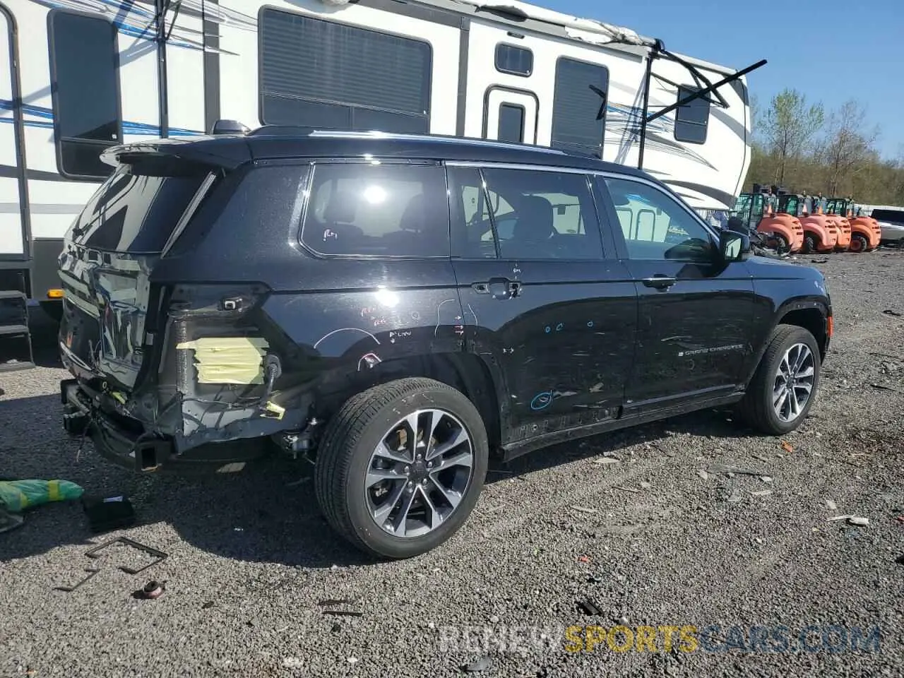 3 Photograph of a damaged car 1C4RJKDG1N8538318 JEEP GRAND CHER 2022