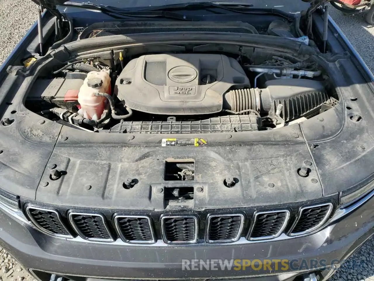 12 Photograph of a damaged car 1C4RJKDG2N8536125 JEEP GRAND CHER 2022