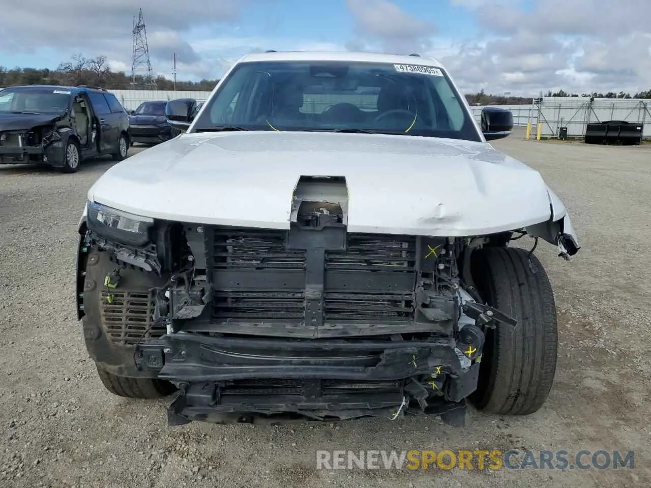 5 Photograph of a damaged car 1C4RJYB6XN8721519 JEEP GRAND CHER 2022
