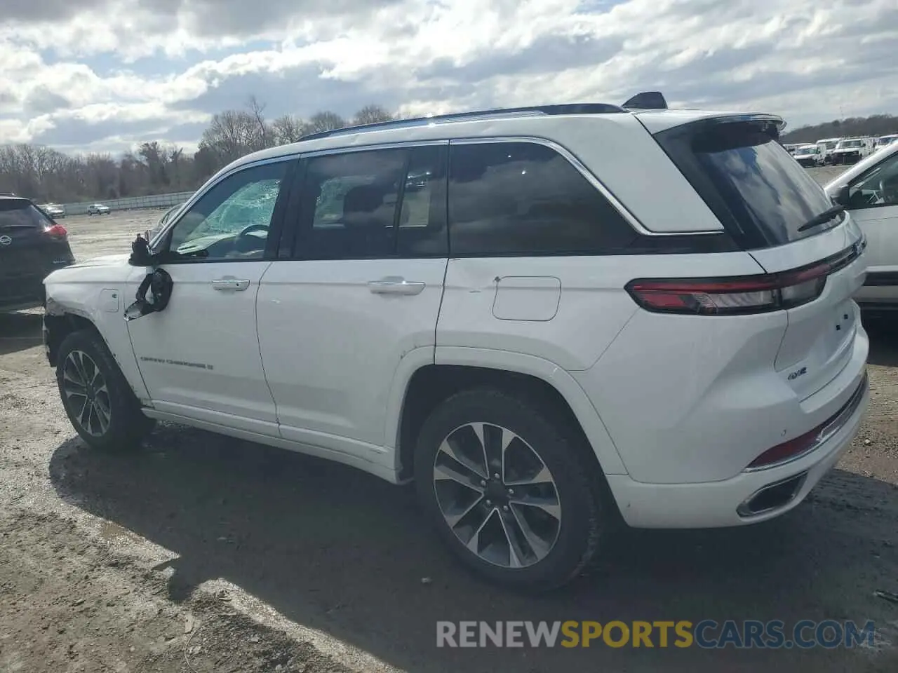 2 Photograph of a damaged car 1C4RJYD67N8716033 JEEP GRAND CHER 2022