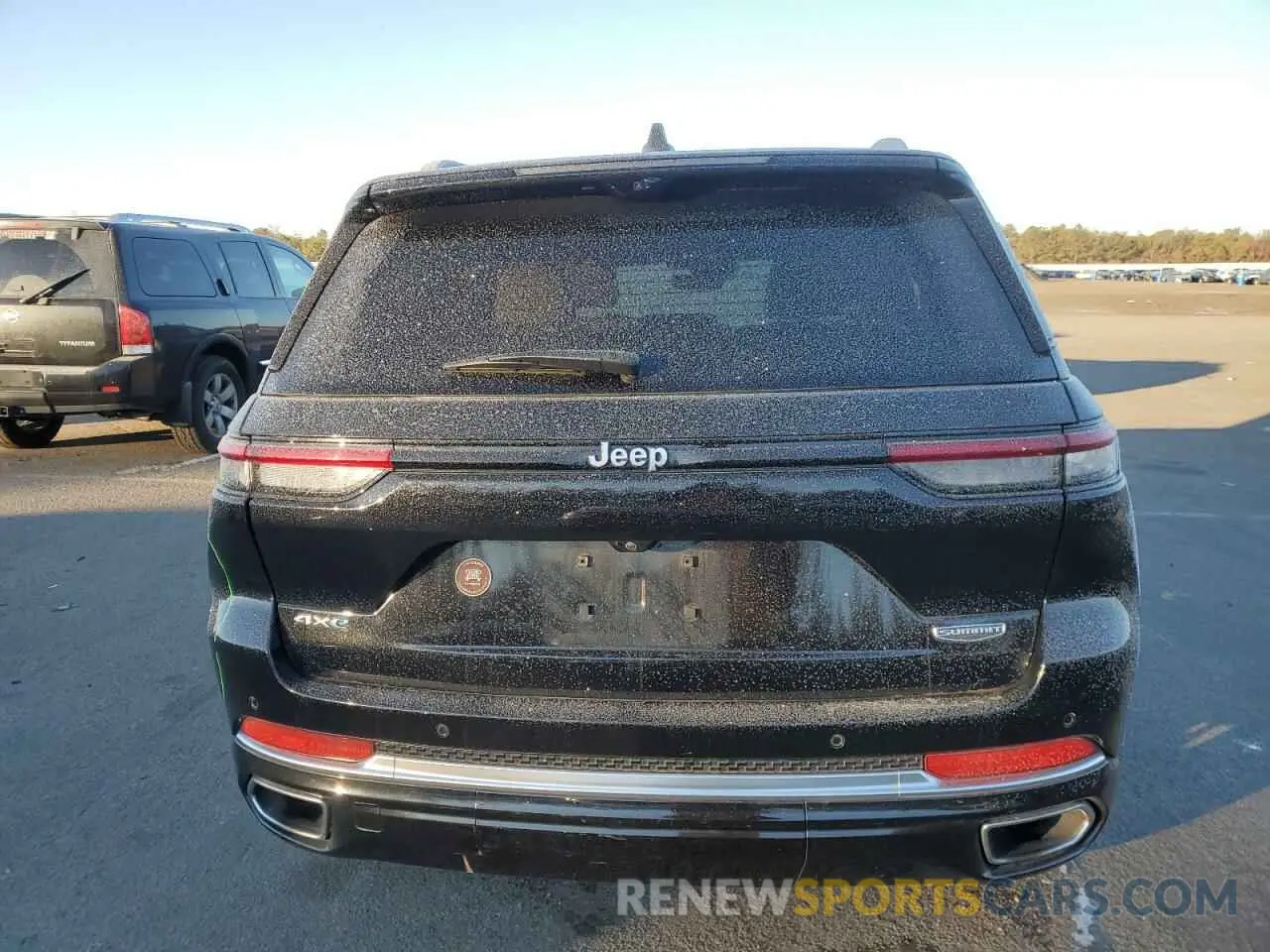 6 Photograph of a damaged car 1C4RJYE68N8758824 JEEP GRAND CHER 2022