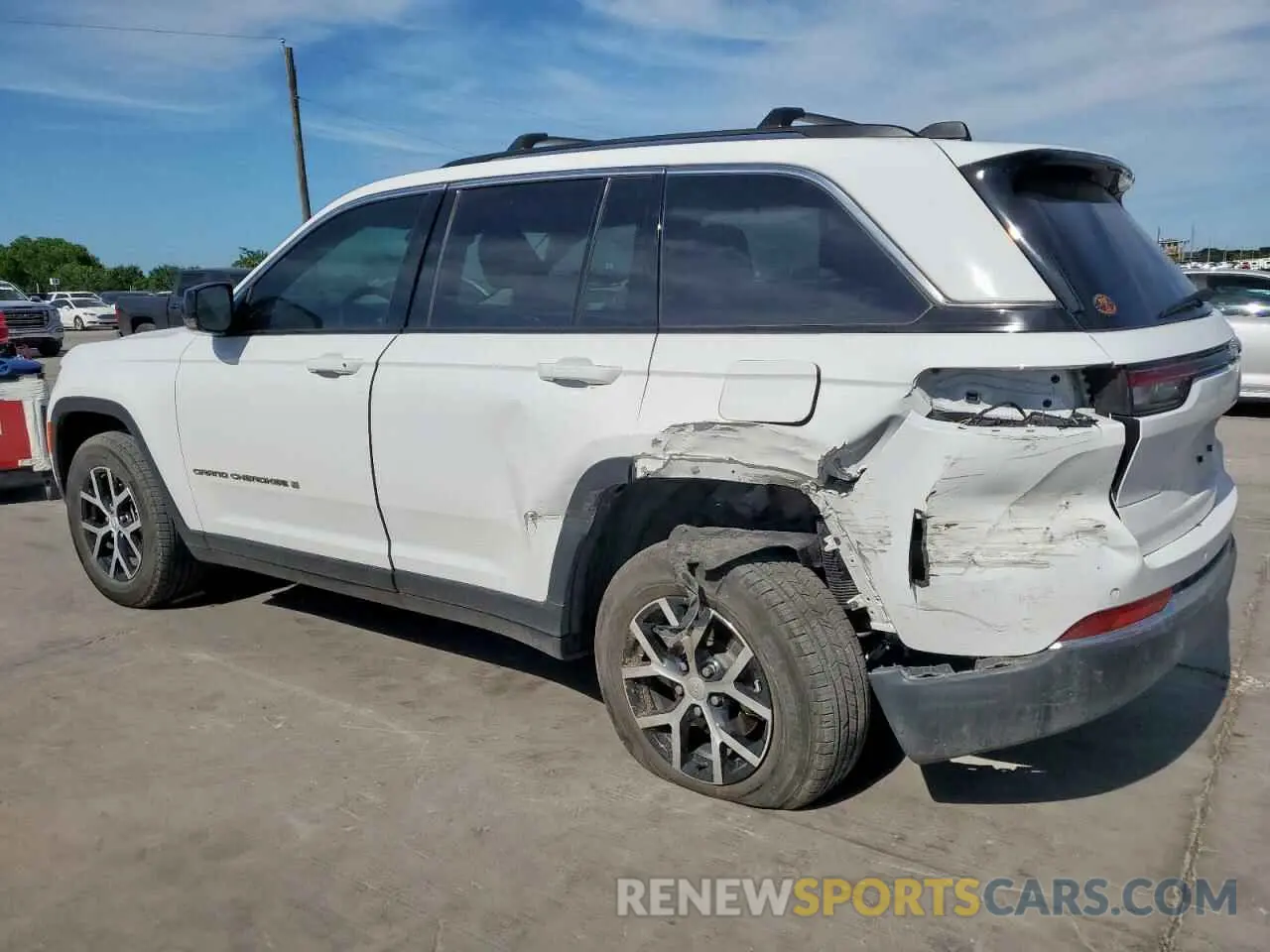 2 Photograph of a damaged car 1C4RJGBG0PC564005 JEEP GRAND CHER 2023