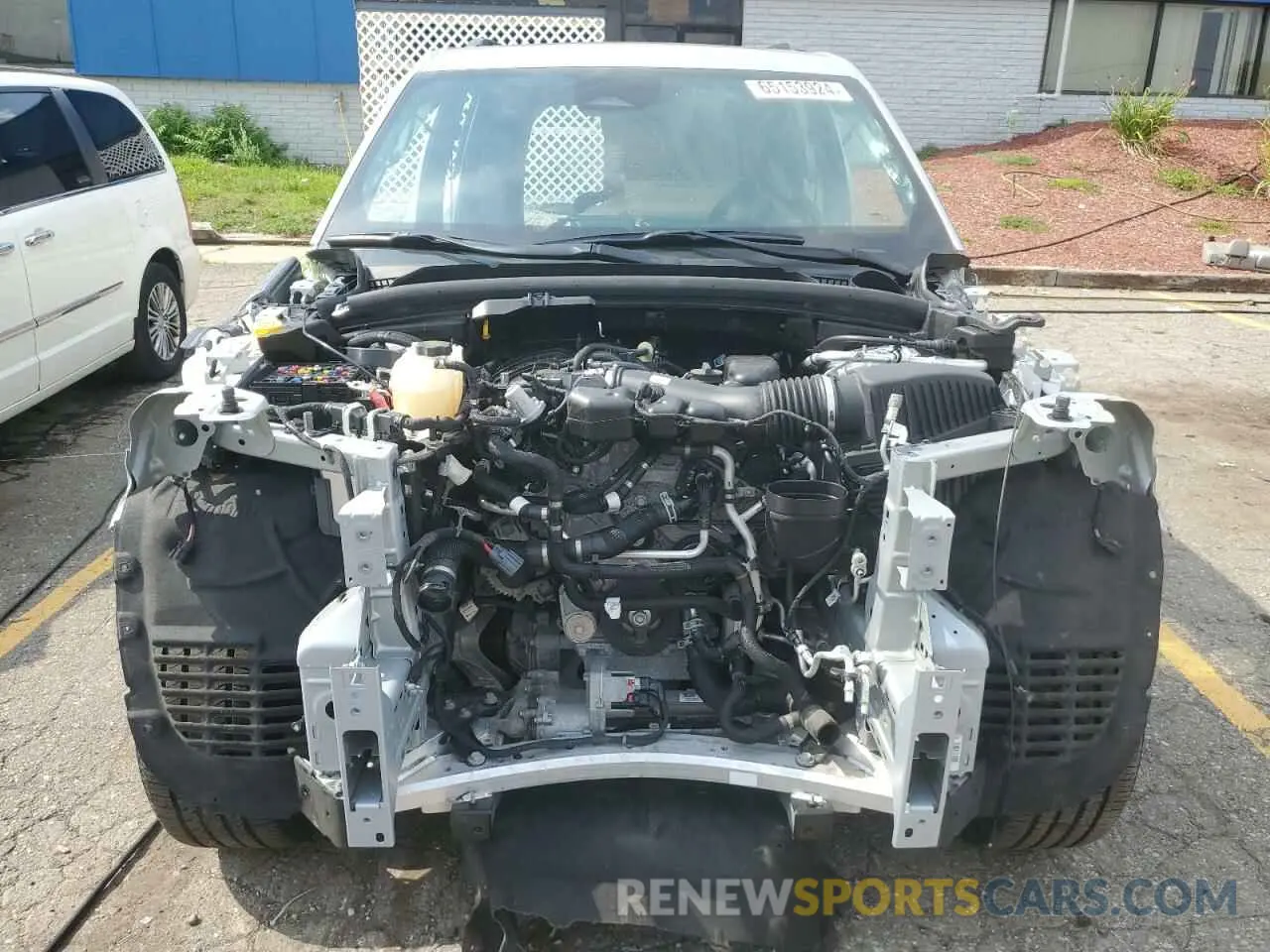 5 Photograph of a damaged car 1C4RJHAG0P8109746 JEEP GRAND CHER 2023