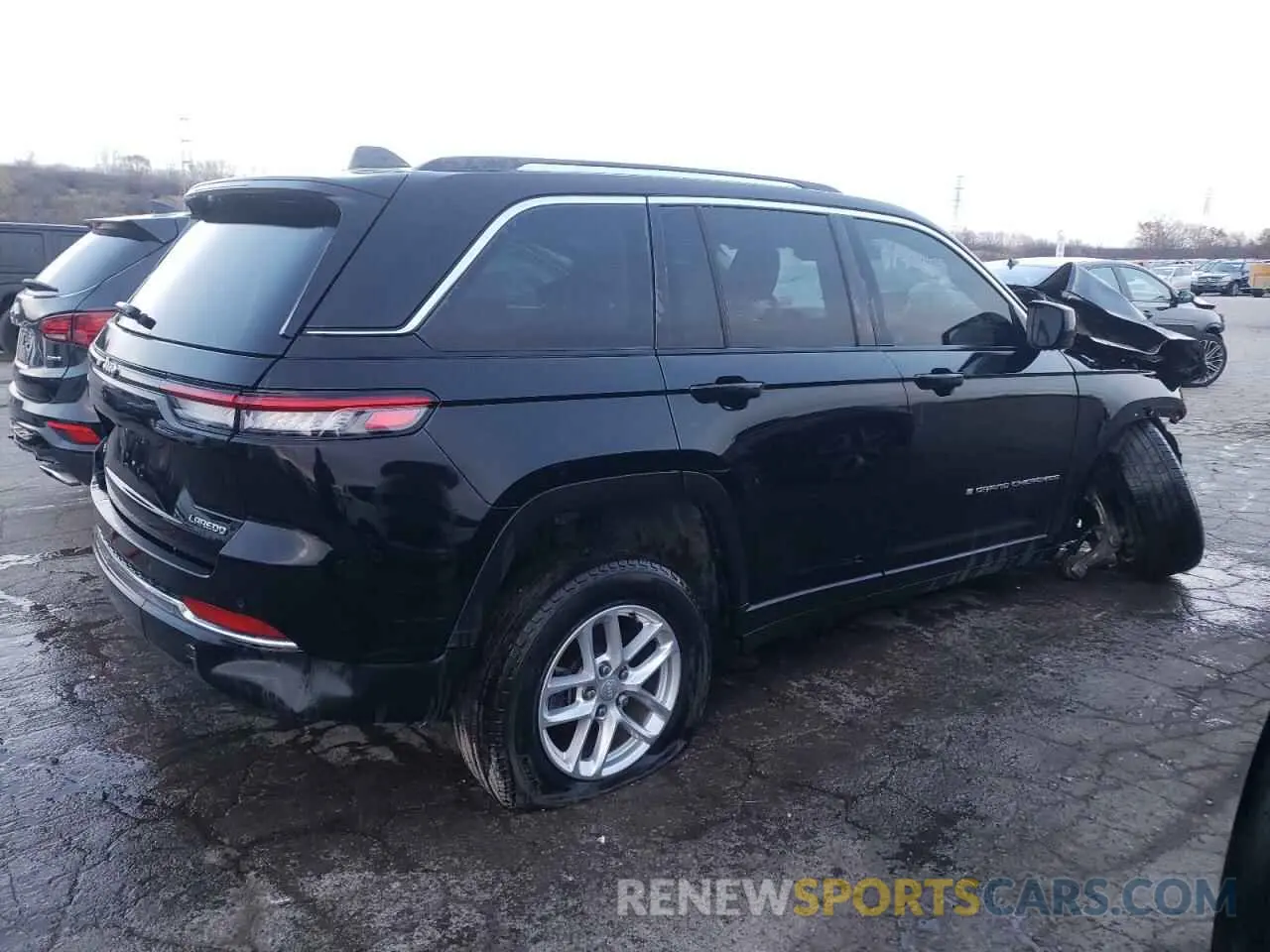 3 Photograph of a damaged car 1C4RJHAG0PC570670 JEEP GRAND CHER 2023