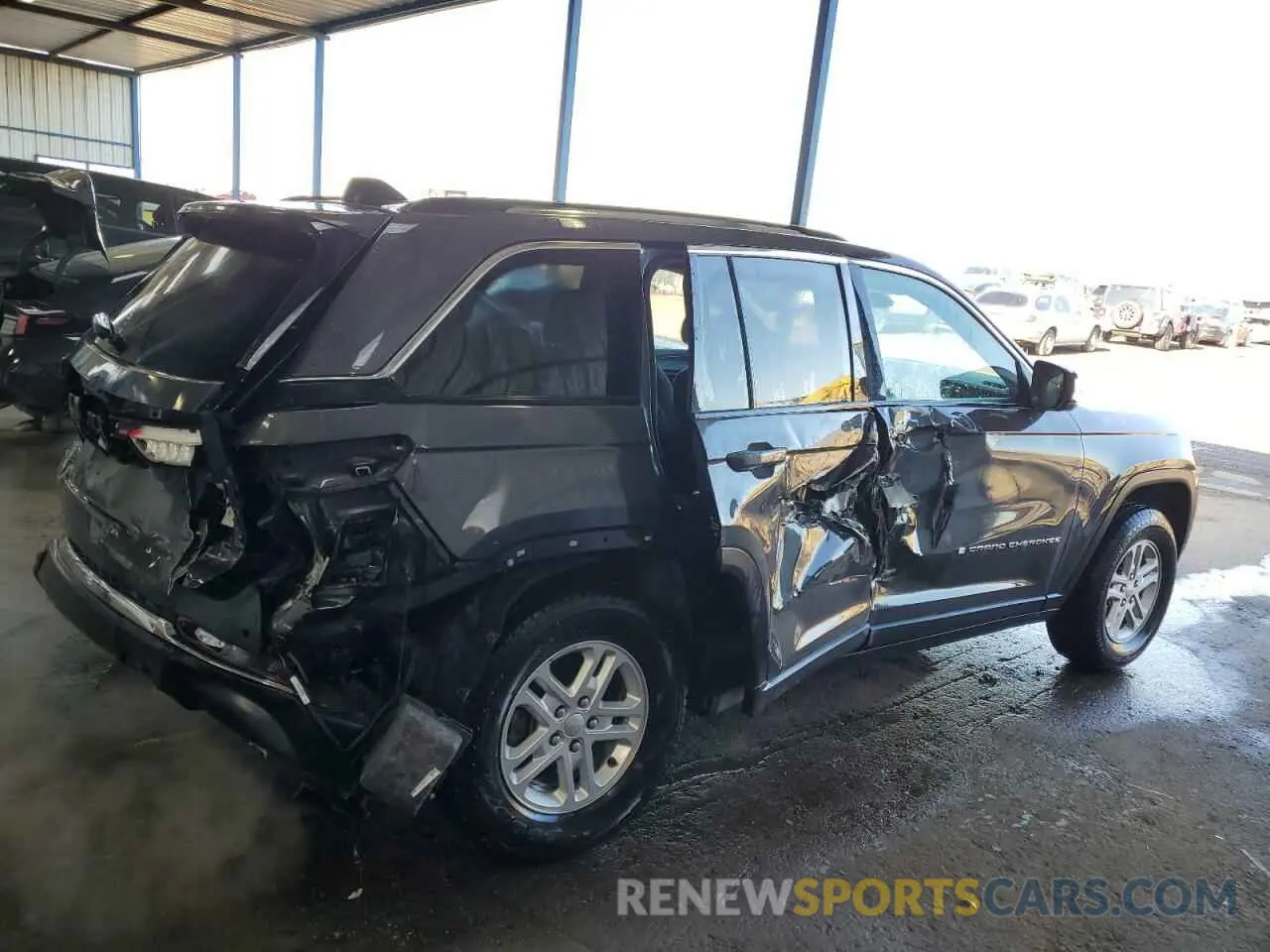 3 Photograph of a damaged car 1C4RJHAG0PC627336 JEEP GRAND CHER 2023