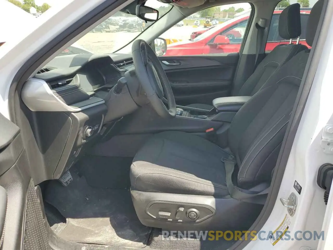 7 Photograph of a damaged car 1C4RJHAG2PC645563 JEEP GRAND CHER 2023