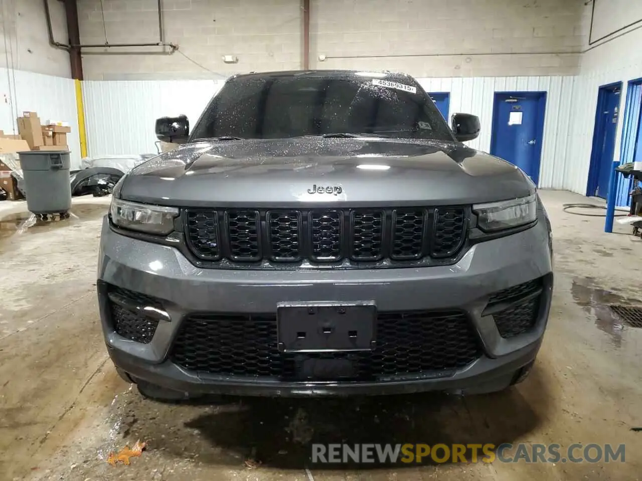 5 Photograph of a damaged car 1C4RJHAG7PC620674 JEEP GRAND CHER 2023
