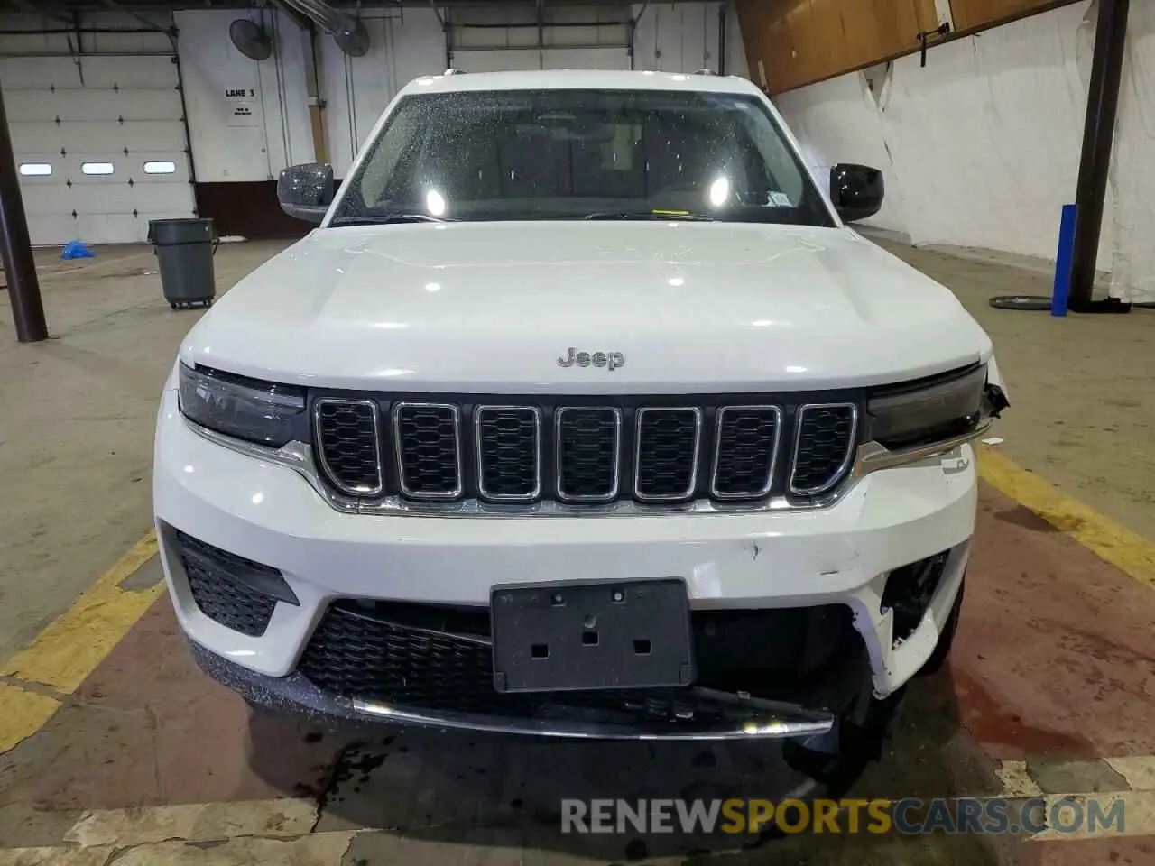 5 Photograph of a damaged car 1C4RJHAGXPC565296 JEEP GRAND CHER 2023
