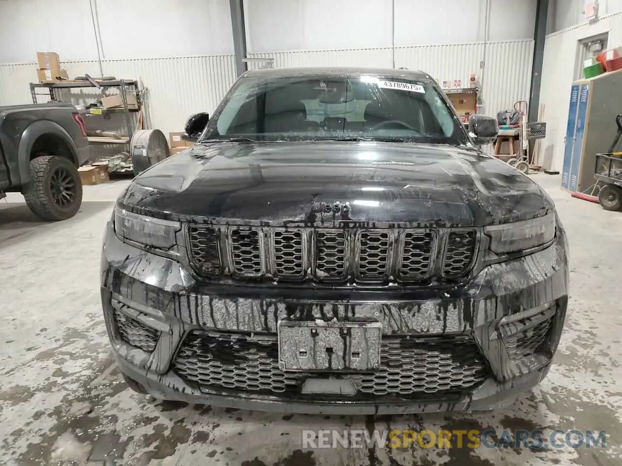 5 Photograph of a damaged car 1C4RJHBG0PC514243 JEEP GRAND CHER 2023