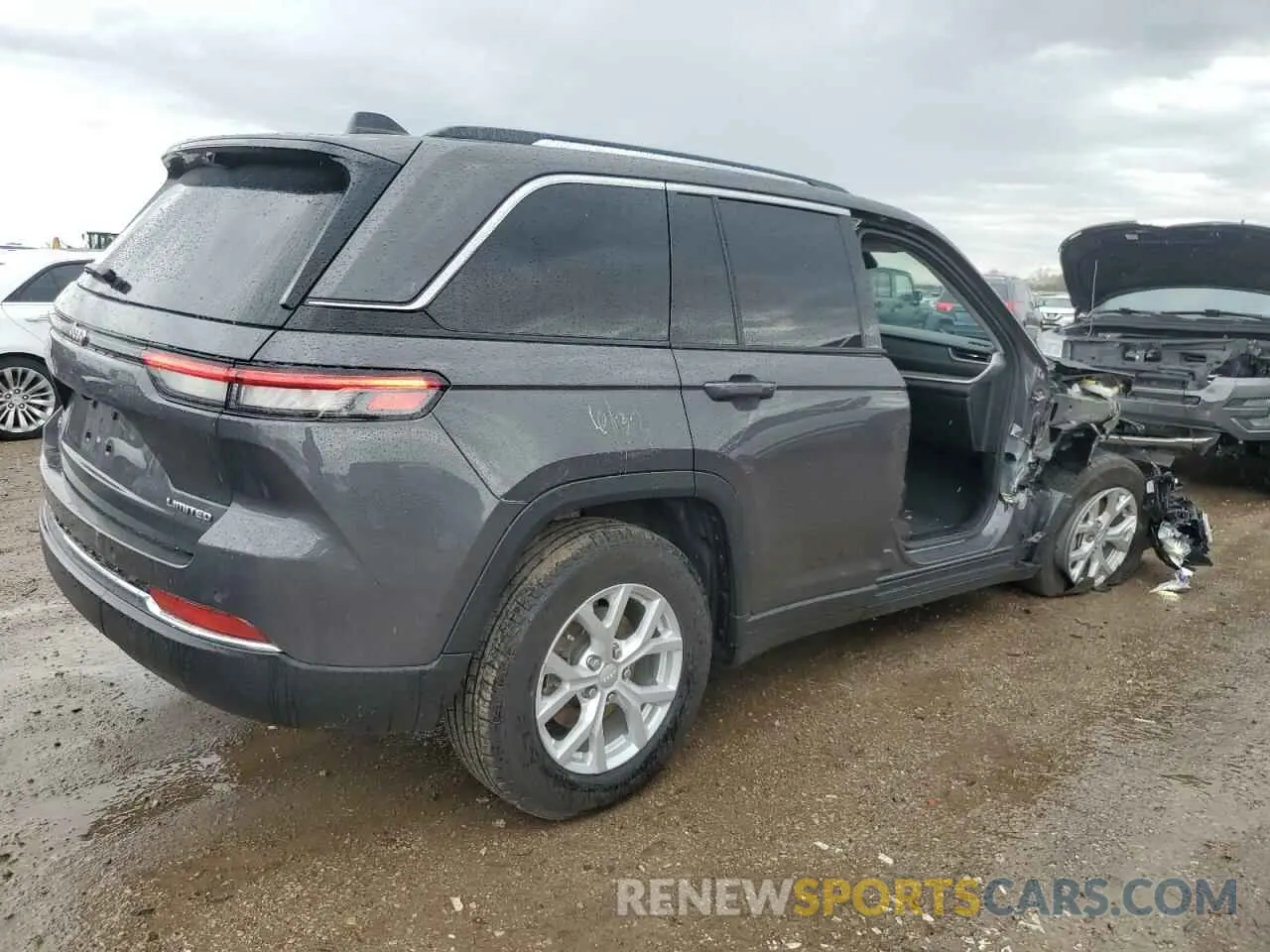 3 Photograph of a damaged car 1C4RJHBG2PC542707 JEEP GRAND CHER 2023