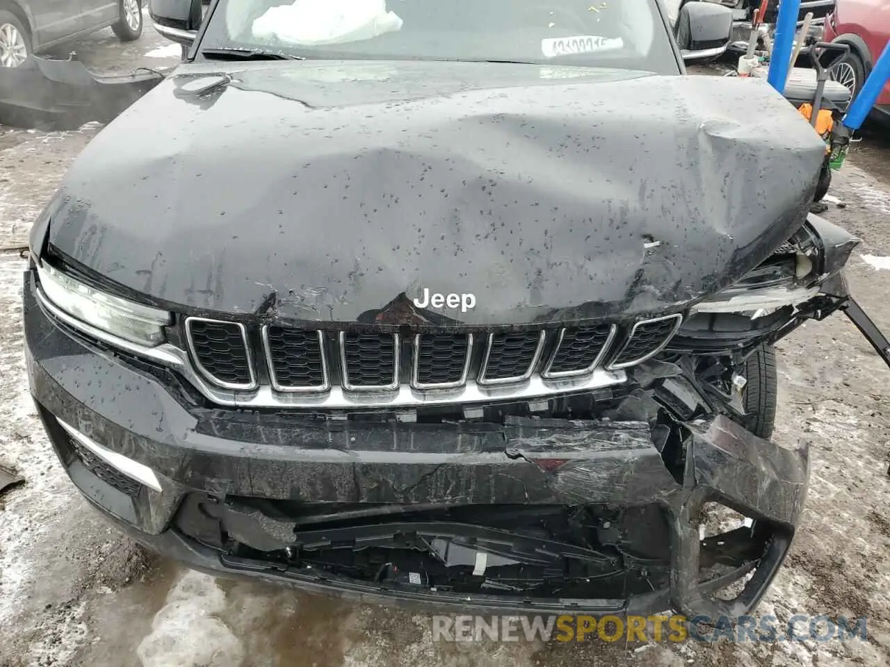 14 Photograph of a damaged car 1C4RJHBG2PC643813 JEEP GRAND CHER 2023