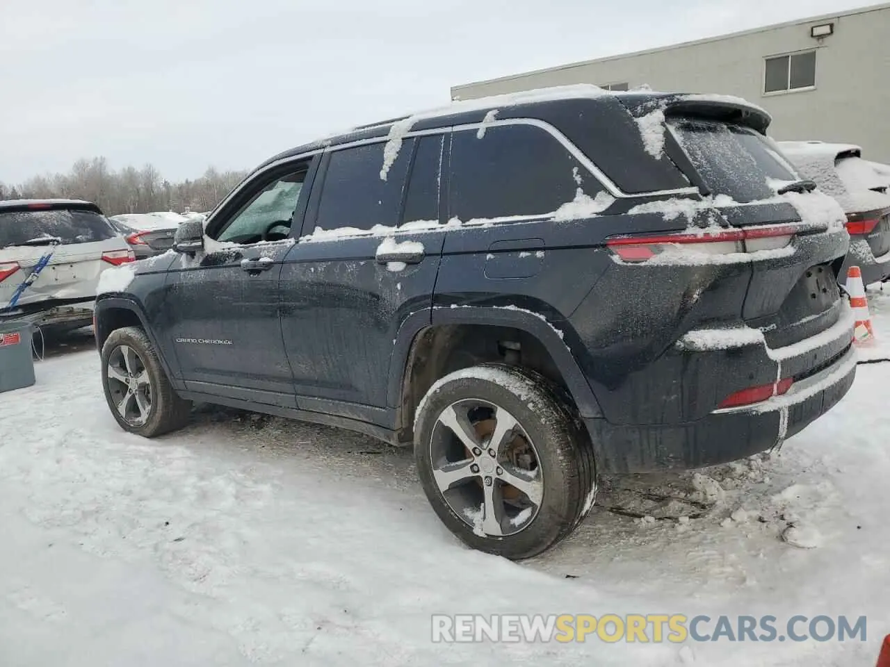 2 Photograph of a damaged car 1C4RJHBG3PC526404 JEEP GRAND CHER 2023