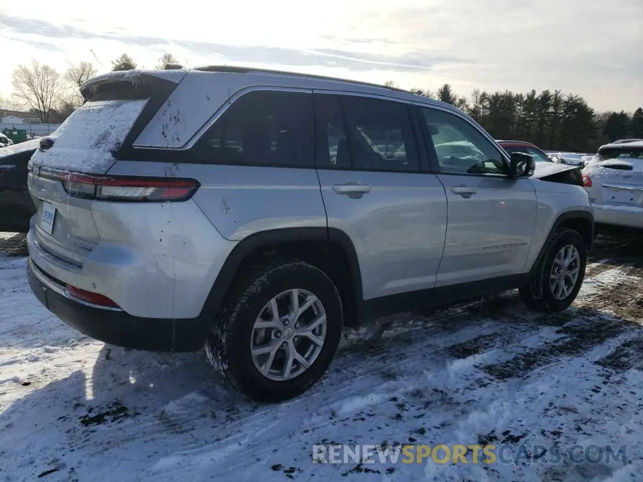 3 Photograph of a damaged car 1C4RJHBG3PC628270 JEEP GRAND CHER 2023