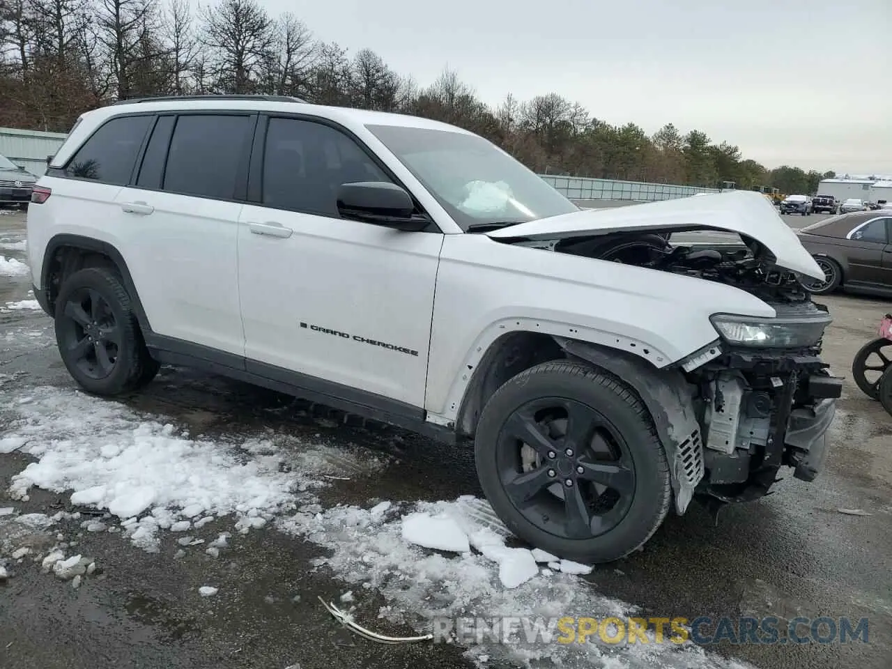 4 Photograph of a damaged car 1C4RJHBG3PC652908 JEEP GRAND CHER 2023