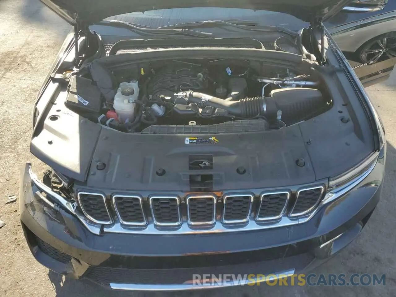 12 Photograph of a damaged car 1C4RJHBG6PC565794 JEEP GRAND CHER 2023