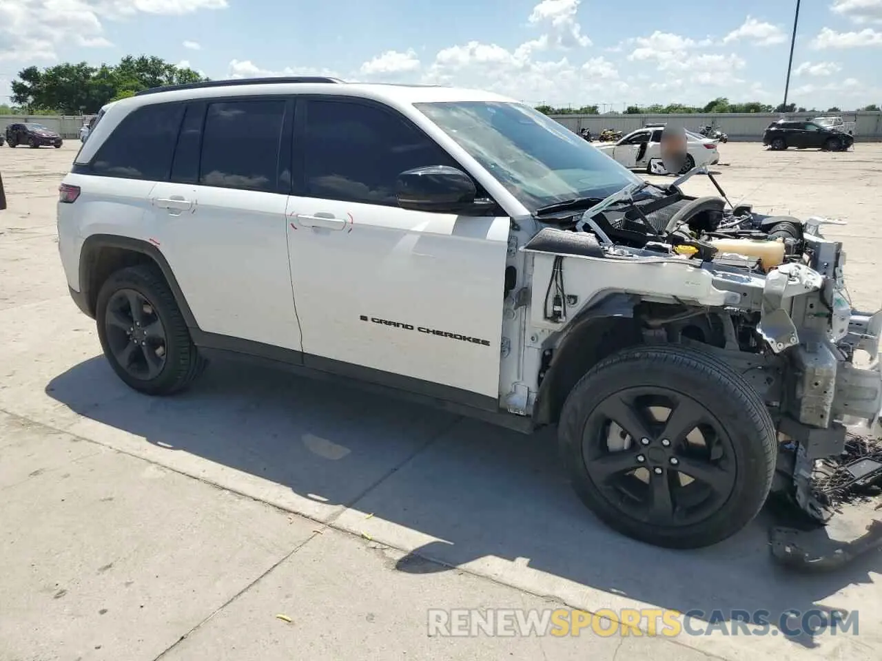 4 Photograph of a damaged car 1C4RJHBG6PC566668 JEEP GRAND CHER 2023