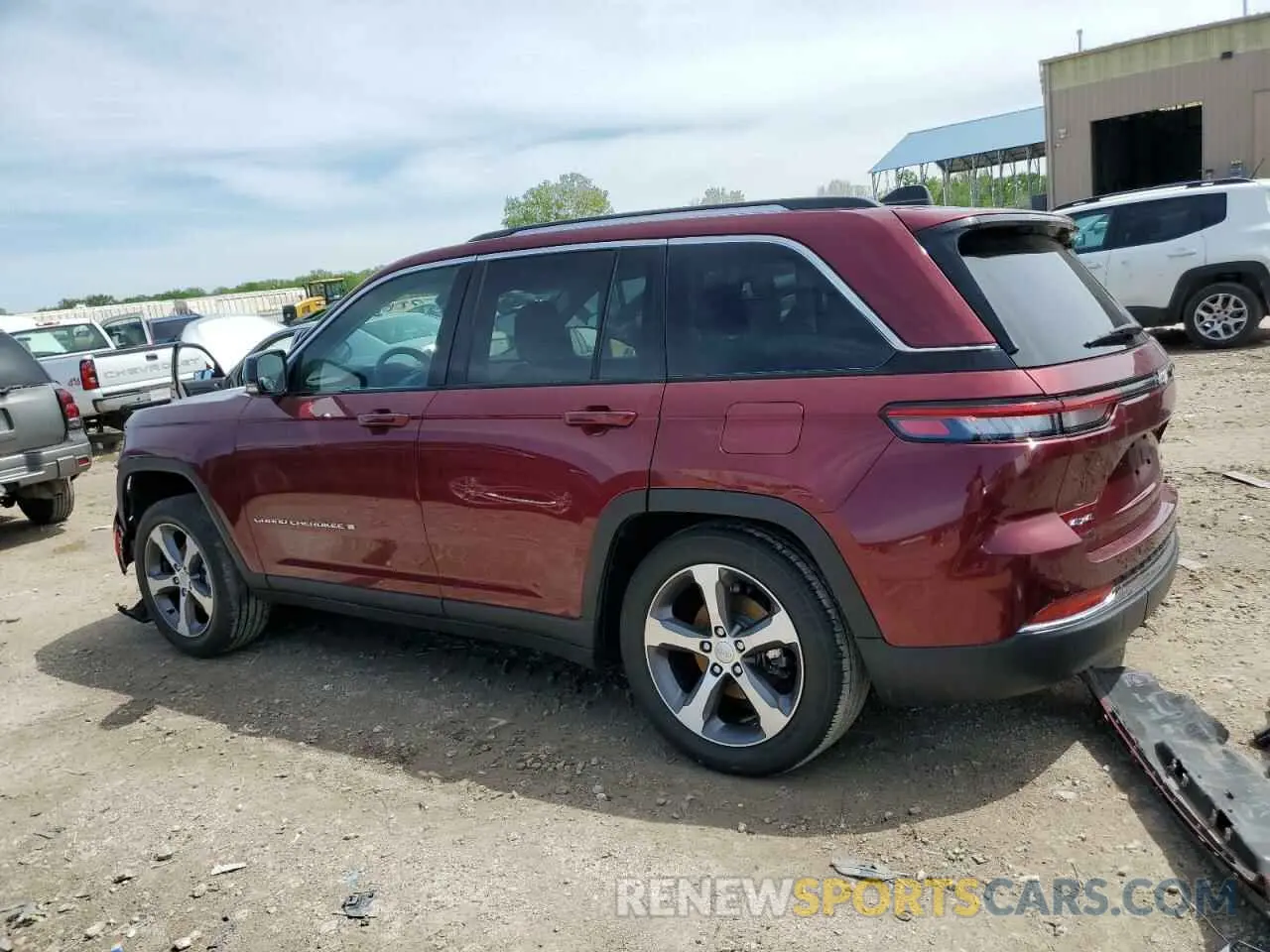 2 Photograph of a damaged car 1C4RJHBG7PC536319 JEEP GRAND CHER 2023