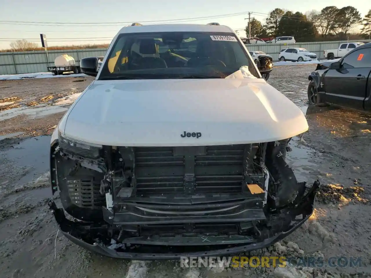 5 Photograph of a damaged car 1C4RJHBG9PC511552 JEEP GRAND CHER 2023